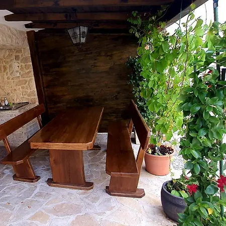 Jakov Bibinje