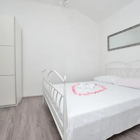 Vakantiehuis Jakov Bibinje