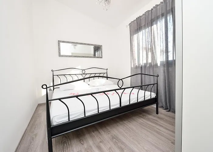 Vakantiehuis Jakov Bibinje