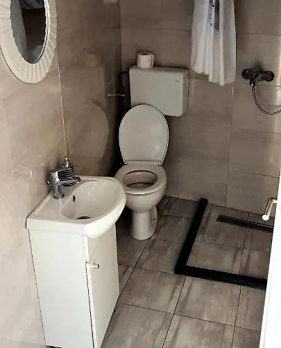 Jakov *