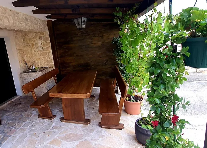 Jakov Bibinje