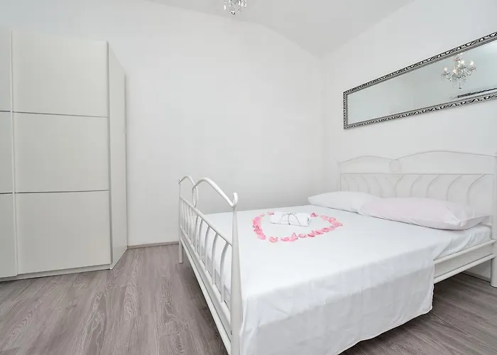 Nyaraló Jakov Bibinje