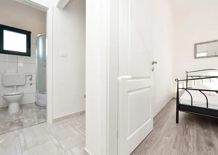 Jakov * Bibinje