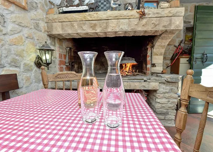 Jakov Nyaraló Bibinje